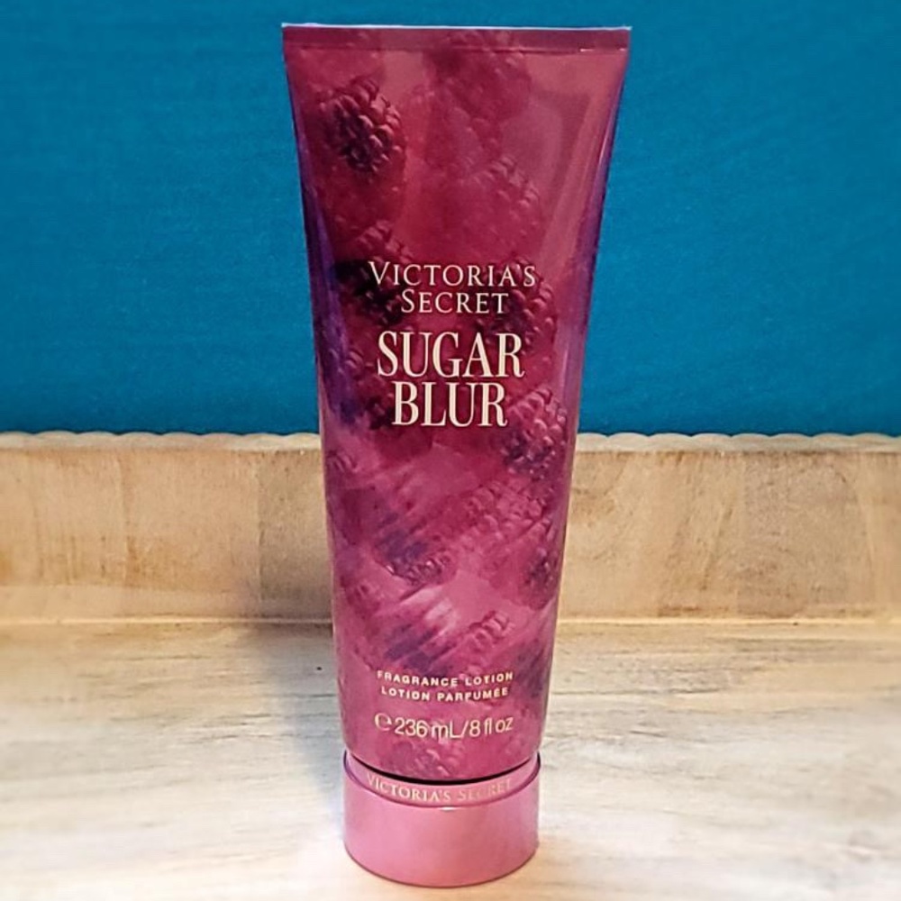 Victoria’s Secret SUGAR BLUR Body Lotion